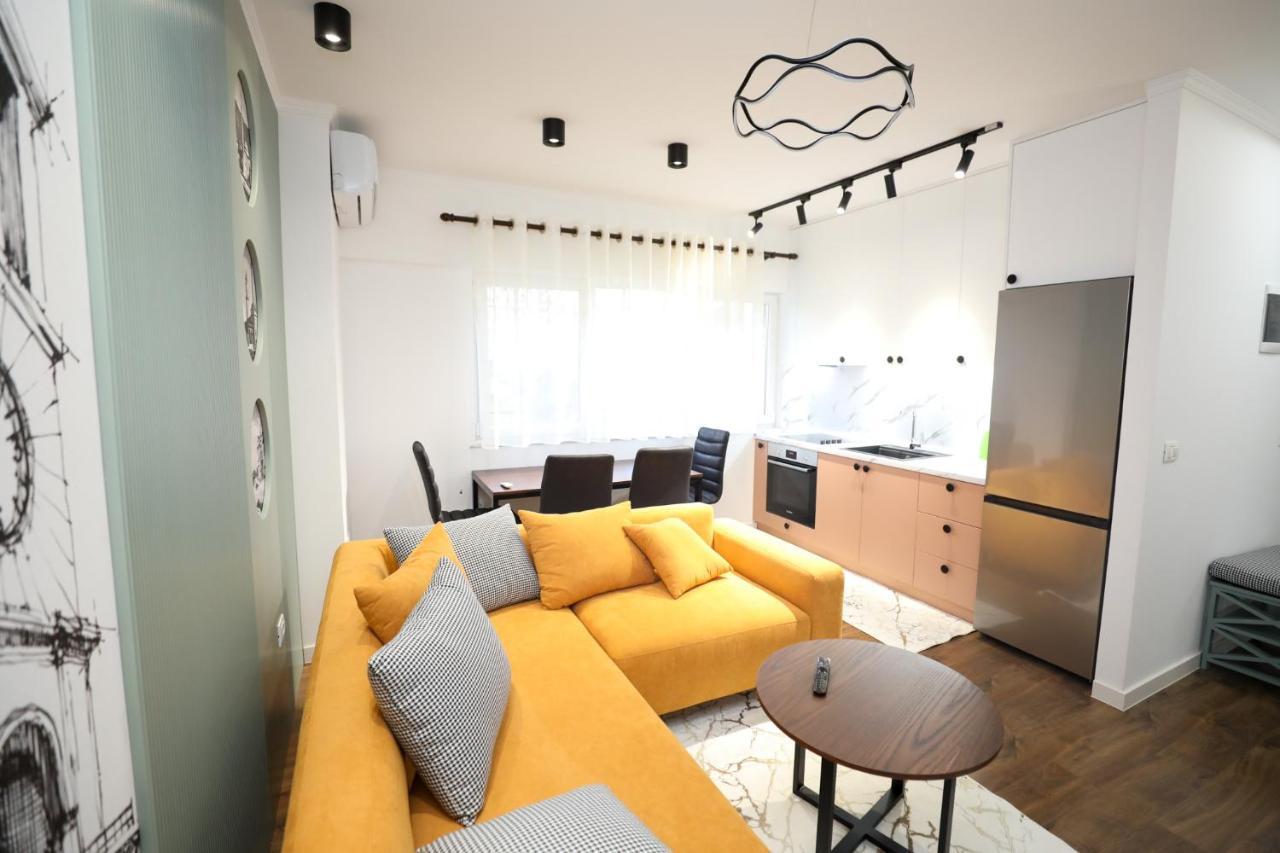 Tirana Center Apartment - Your Cosy Corner ภายนอก รูปภาพ