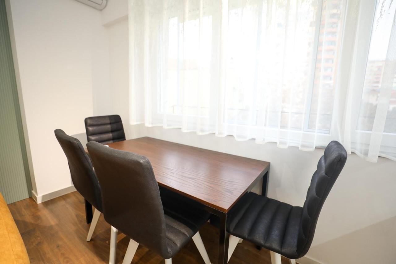 Tirana Center Apartment - Your Cosy Corner ภายนอก รูปภาพ