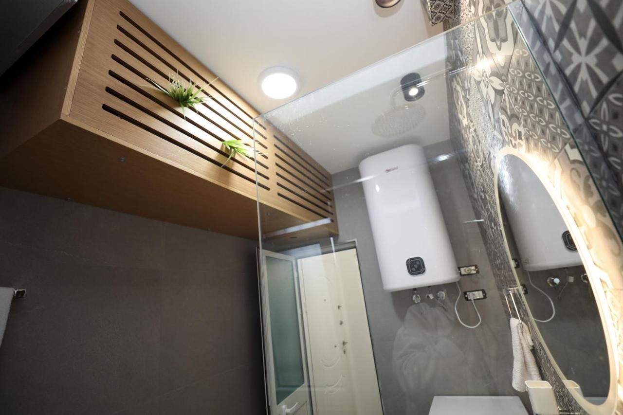 Tirana Center Apartment - Your Cosy Corner ภายนอก รูปภาพ