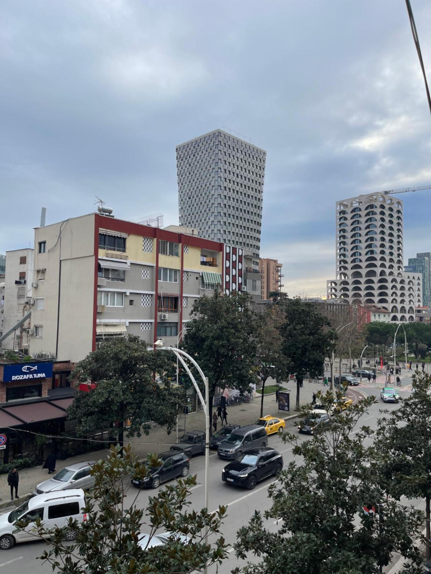 Tirana Center Apartment - Your Cosy Corner ภายนอก รูปภาพ